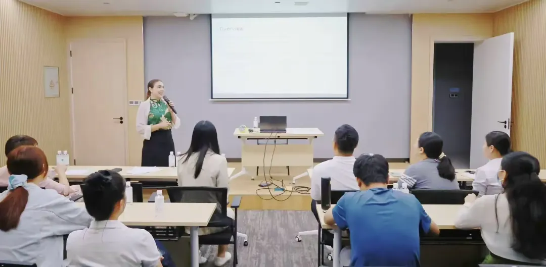 迎接封关新时代，提升英语硬实力——三亚环农